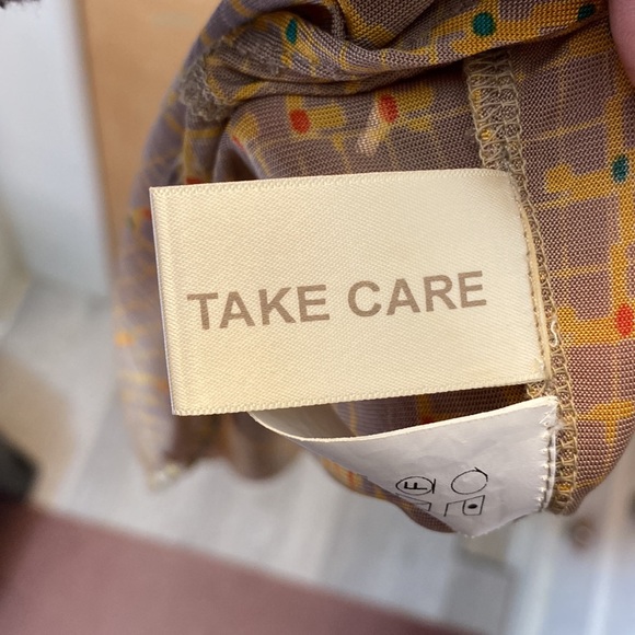 🌸Conditions Apply Geometric High/Low Maxi Skirt - Picture 11 of 12